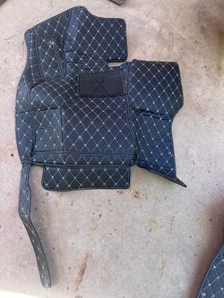 18-23 Toyota Camry SE Floor Mats