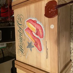 Wizard Of Oz Polonaise Set In Wooden Box 