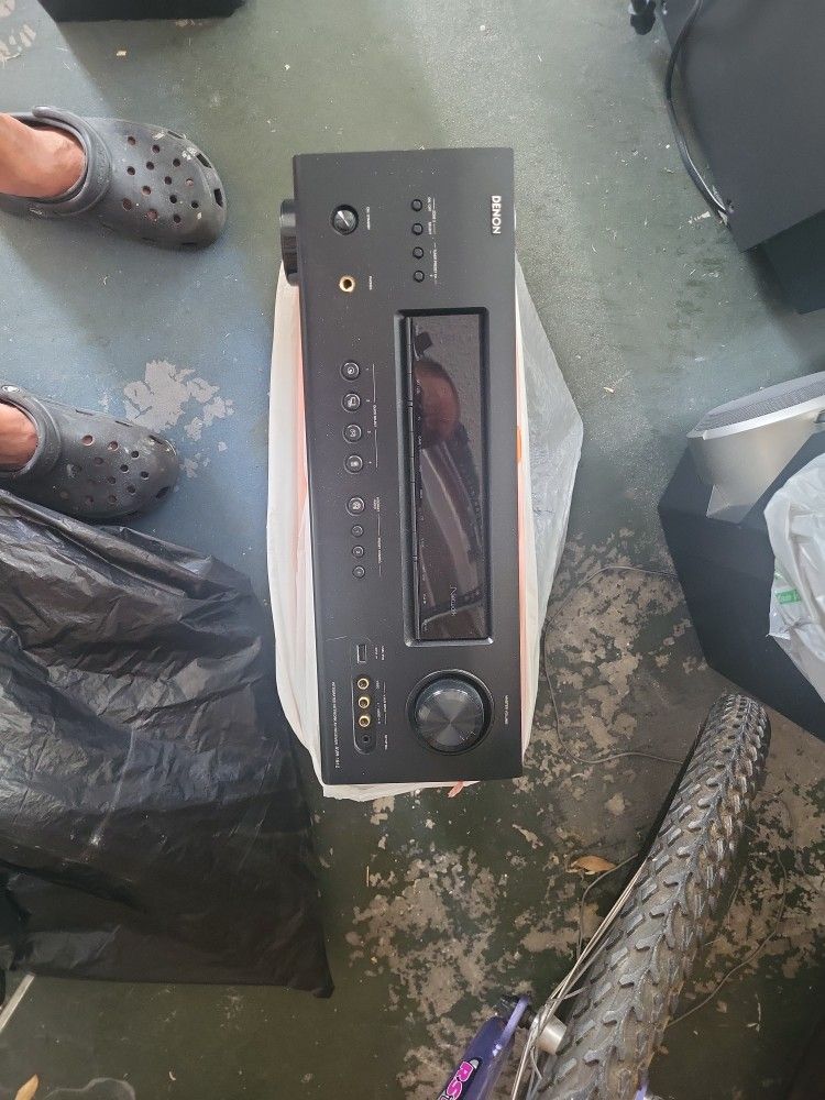 Stereo and matching speakers