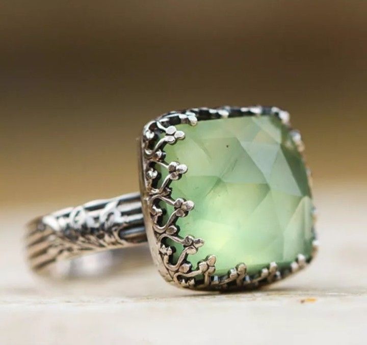 Silver Zirconia Peridot Moonstone Ring