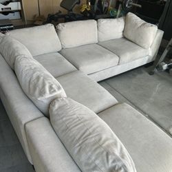 Sectional couch