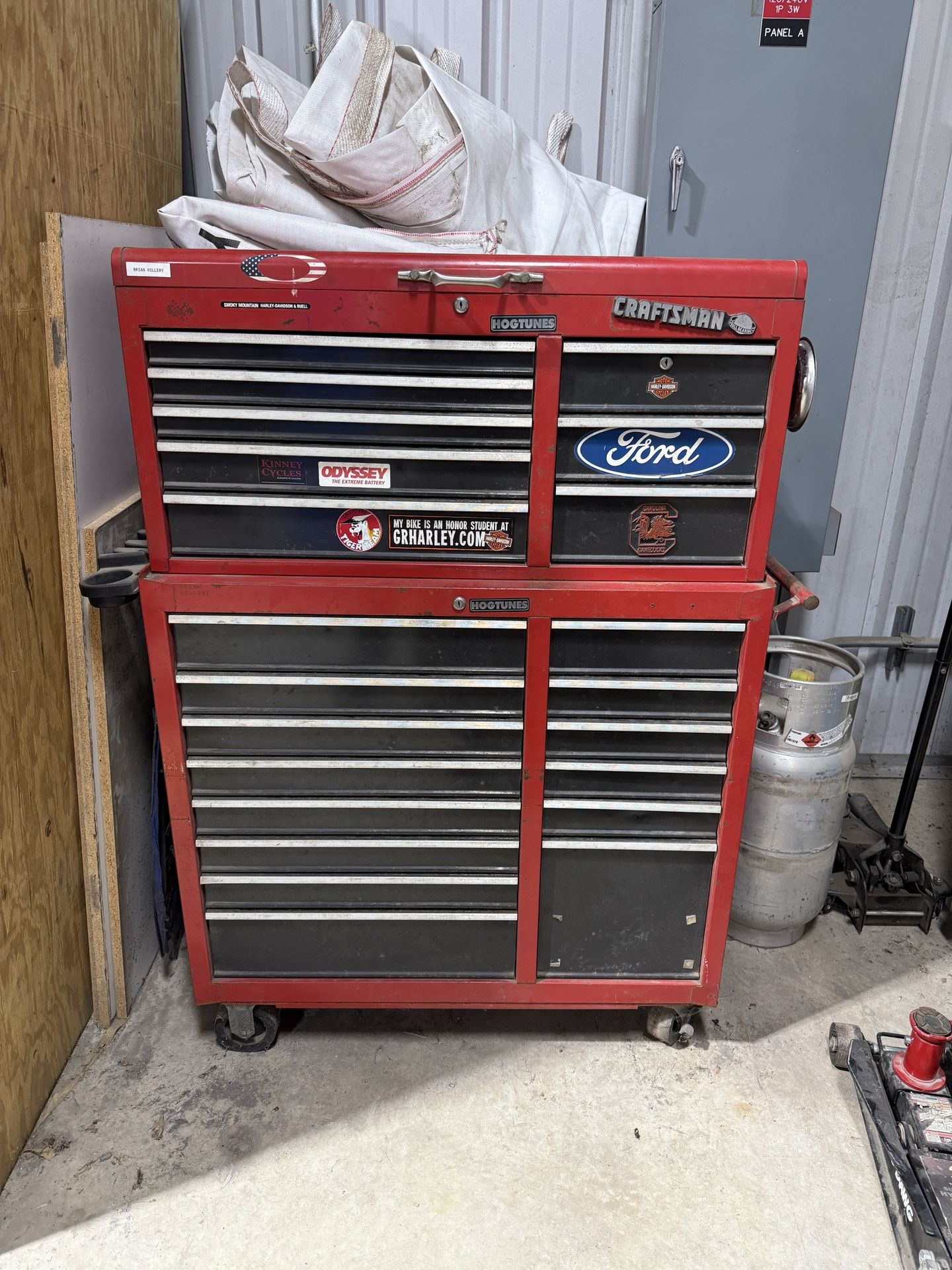 Craftsman Rolling Tool Box