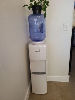 Water dispenser