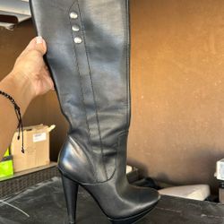 New steve madden Boots