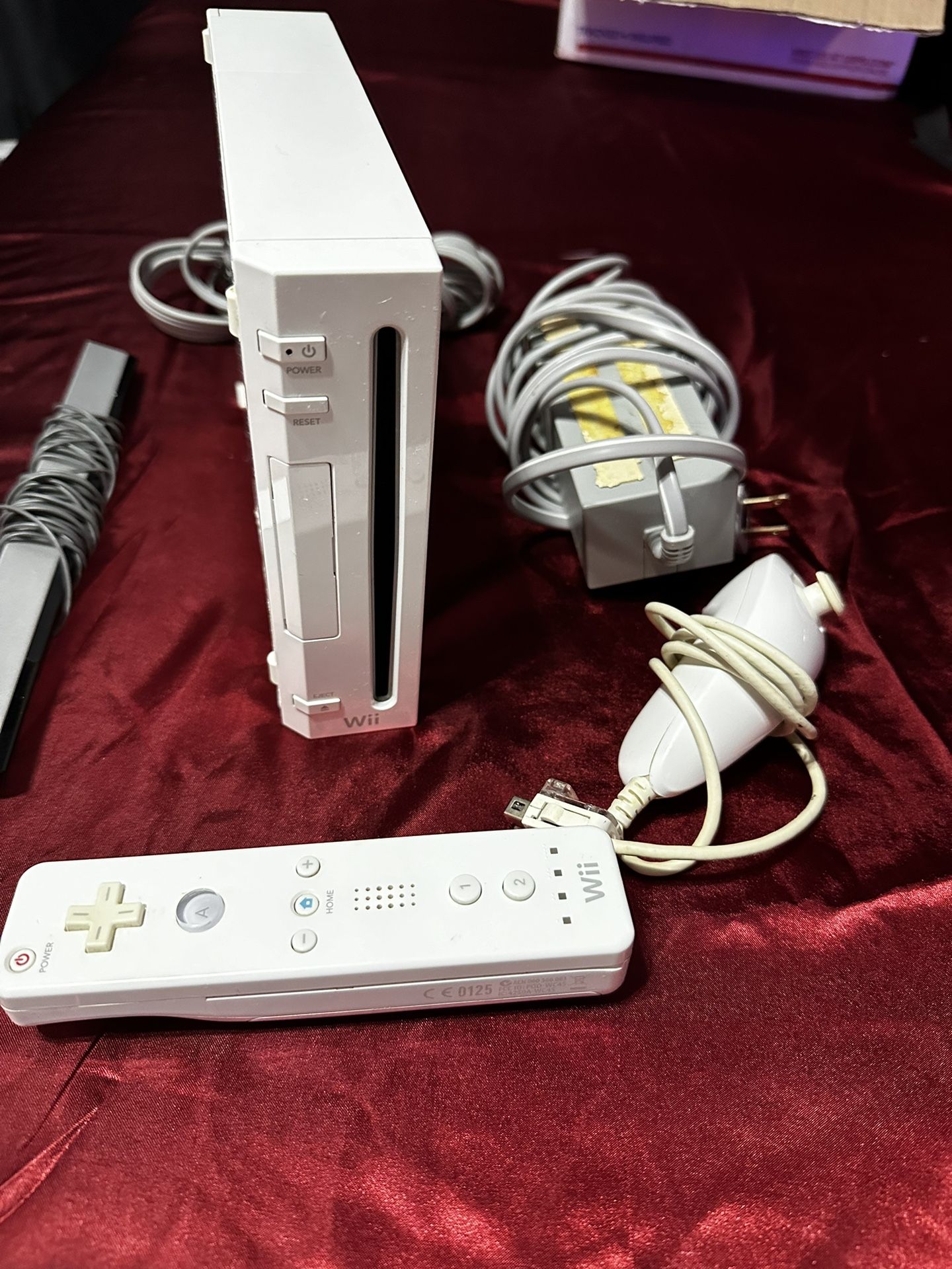 Nintendo Wii Console Bundle