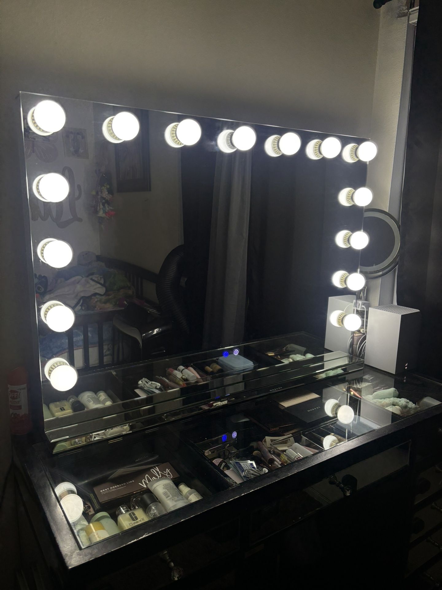 Used Vanity Desk