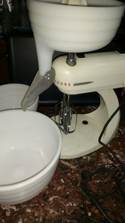 Vintage Westinghouse countertop stand mixer
