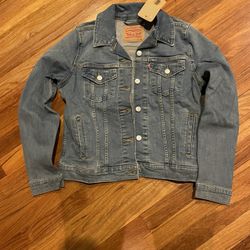 Denim Jacket Women’s Size Medium