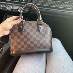 Louis Vuitton Hand Bag