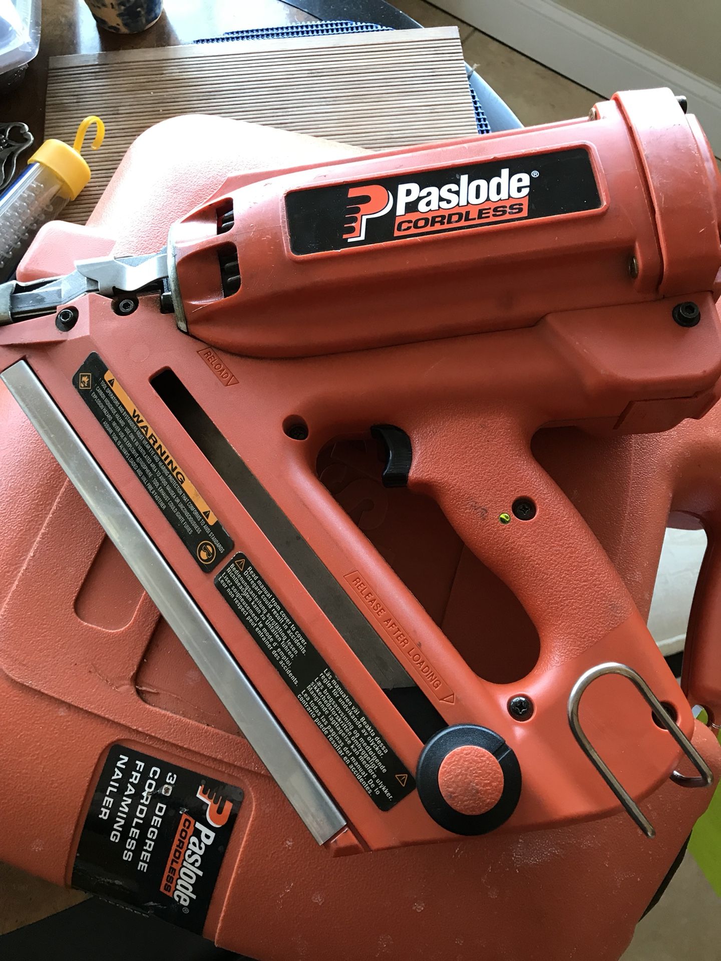 Paslode cordless framer gun, batt. And charger