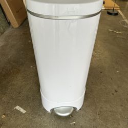 Diaper Garbage Can