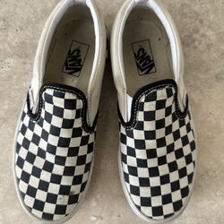 Slip On Checker Black N White Vans