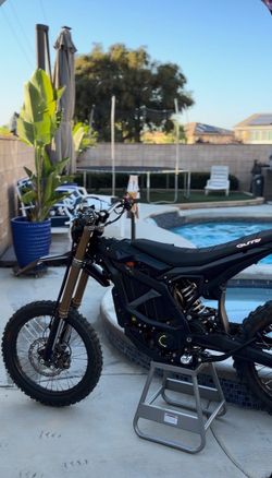 Surron ultra bee