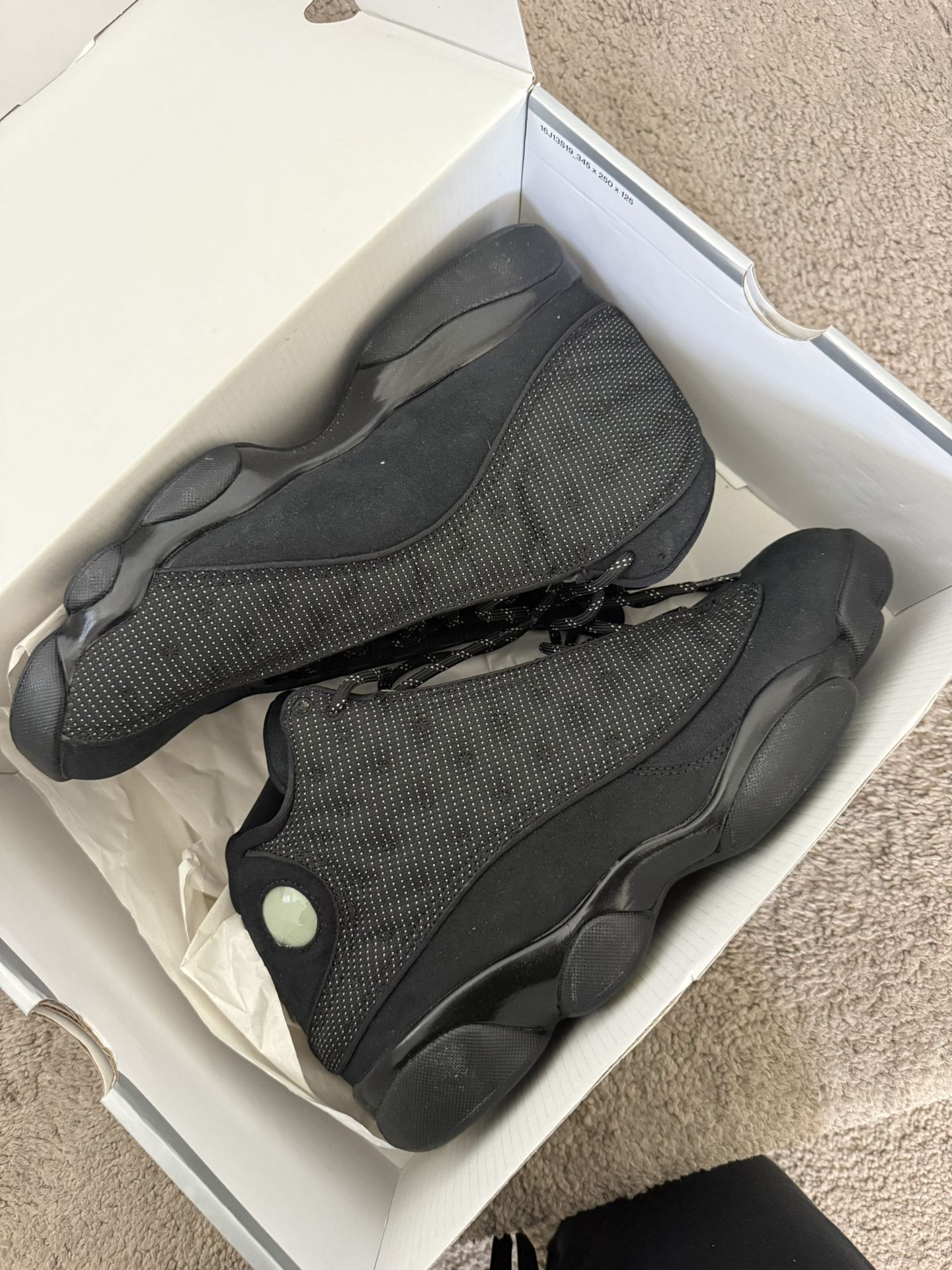 Air Jordan 13 Retro Black Cat Size 10.5