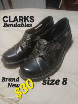 CLARKS SIZE8
