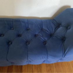 Tufted Blue Ottoman Chair 