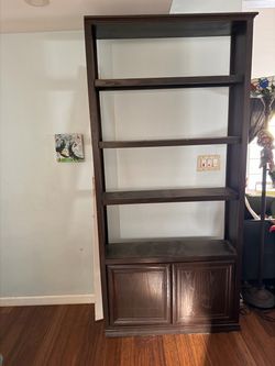 Book Shelf Hutch