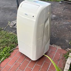 AC Unit Whirlpool 