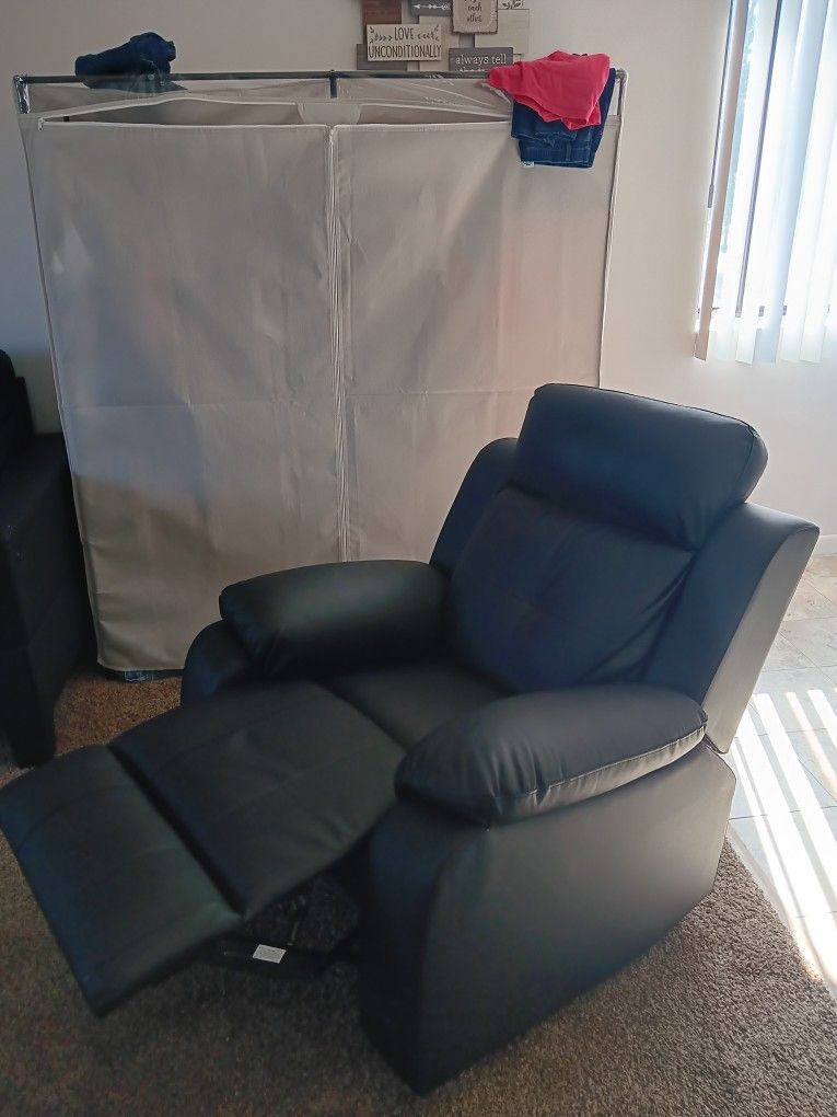 Recliner