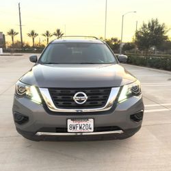 2020 Nissan Pathfinder S