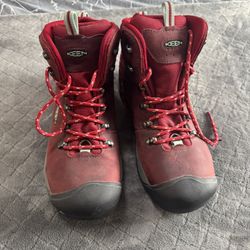 Keen Footwear Women’s Hiking Boots 