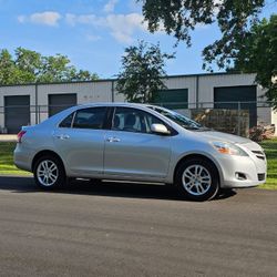 2008 Toyota Yaris