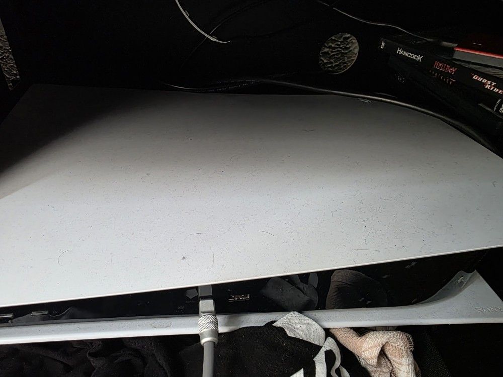 PS5 2 CONTROLLERS AND HEADSET