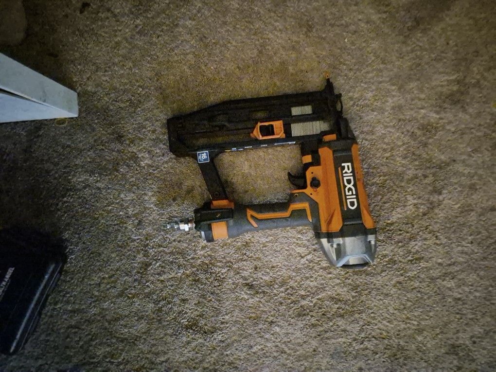 Rigid Nailgun