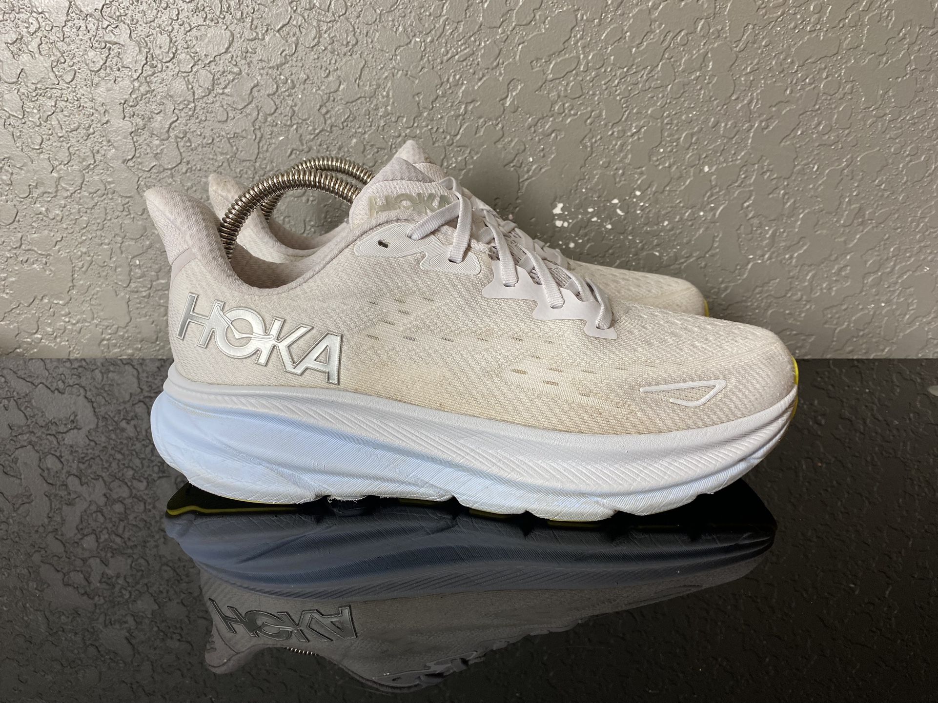 Hoka One One Clifton 9  woman size 9B 1127896 NCIW White Running Shoes Sneakers