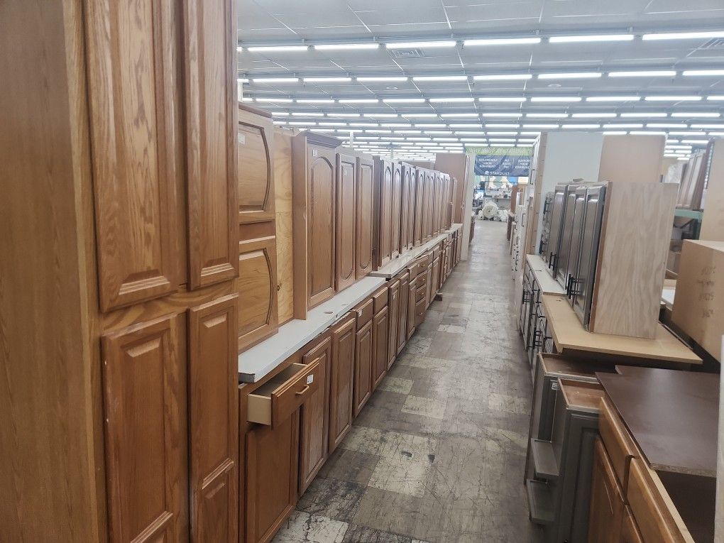 27 Piece Cabinet Set