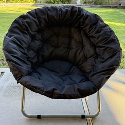 Black Saucer Chair