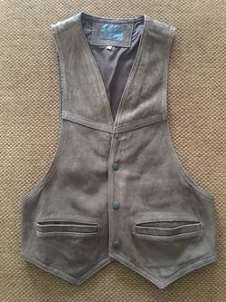 Leather Vest - Chaleco de Piel