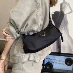 Fashion Nylon Hobo Bag, Chic Underarm Purse With Lace-Up Sides, Trendy Cool Style Shoulder Handbag