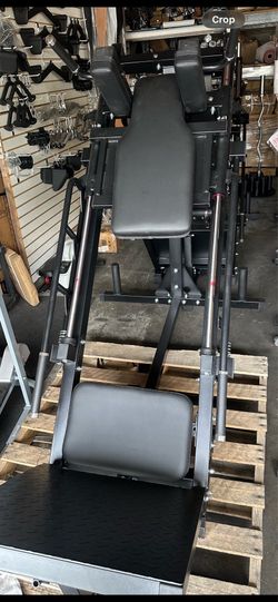Leg Press / Hack Squat