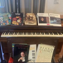 Piano with books