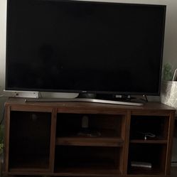 Samsung Tv Along With Mainstays Tv Stand 