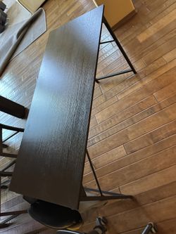 Desk And chair