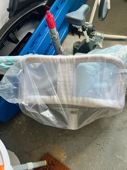 Halo bassinet