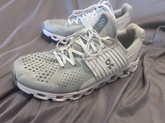 On CloudTec Women Sneaker 7.5