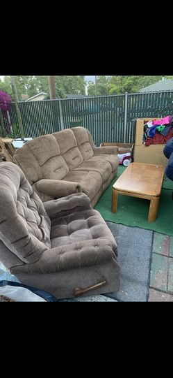 Couch set they all recline