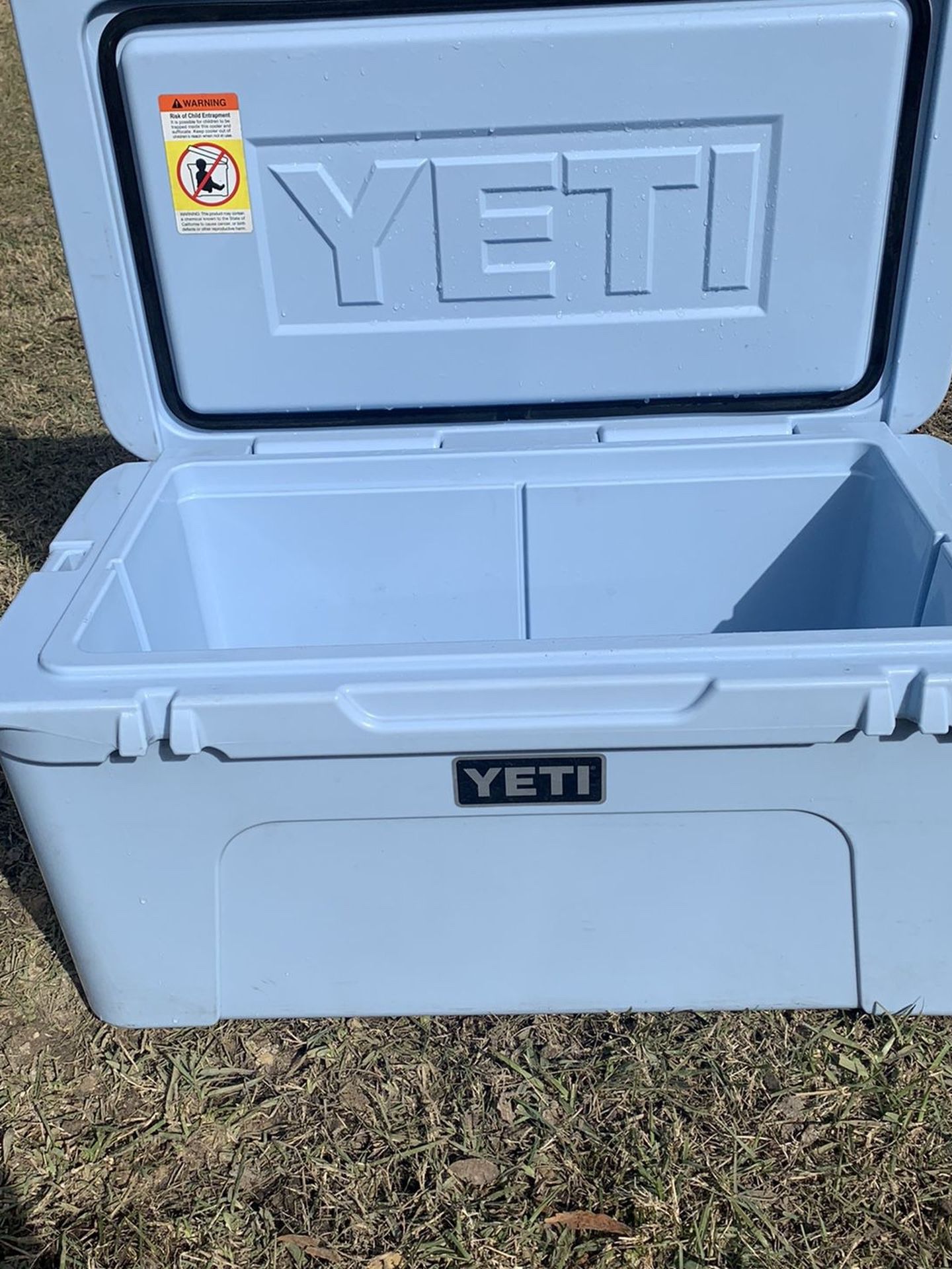 Yeti 65 Ice Blue Cooler