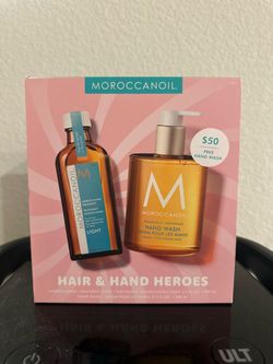 Moroccanoil Hair & Hand Heroes Gift Set