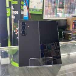 Z Fold 7 512gb Unlock !! Financing Available!!