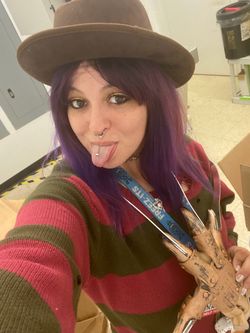 Freddy cougar costume