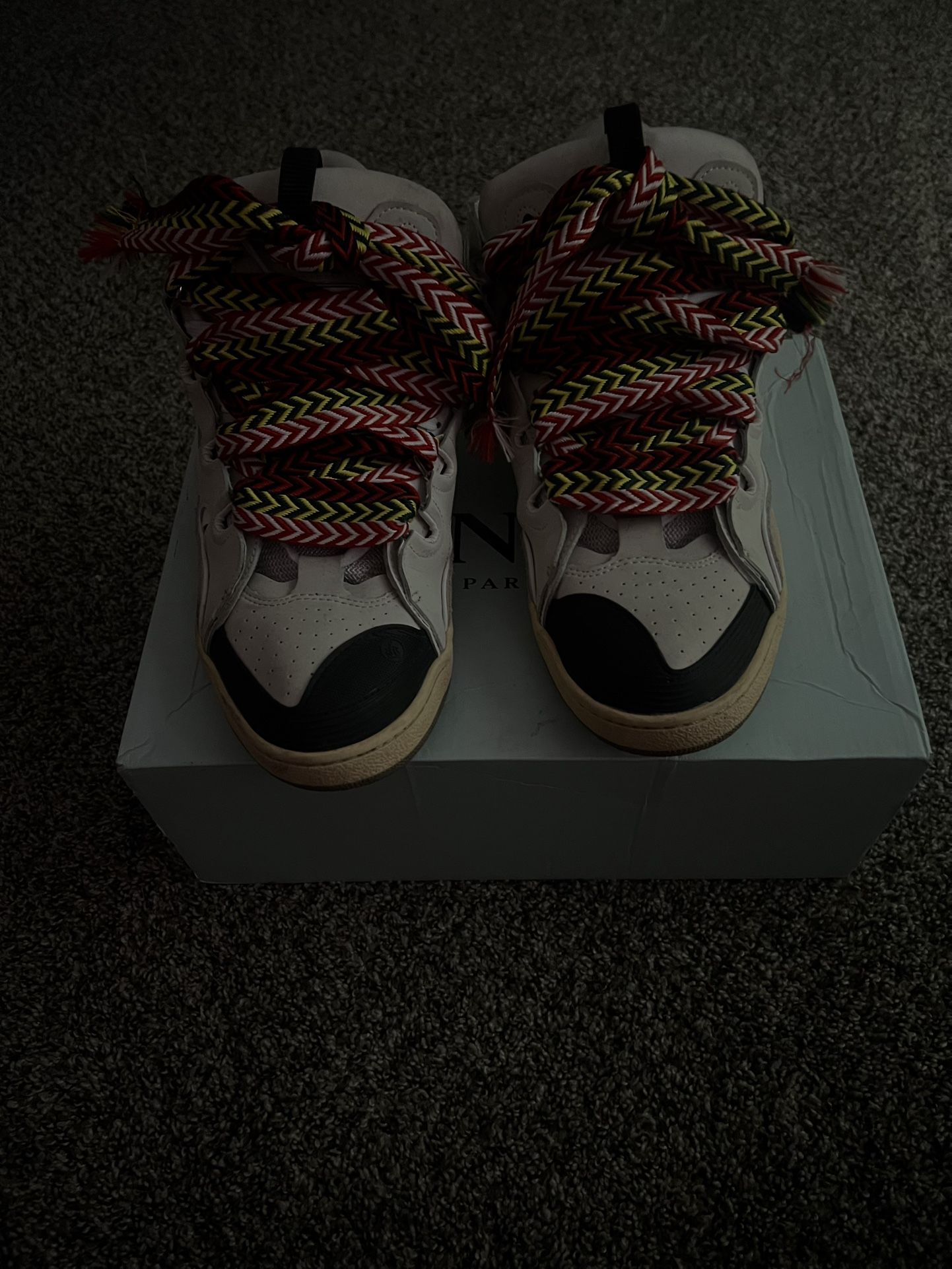 Lanvin Curbs