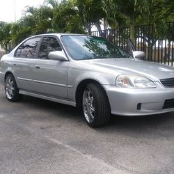 Honda Civic 2000