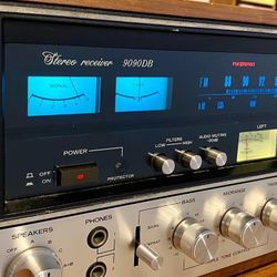 Vintage Sansui 9090DB Recently Repaired Beautiful 