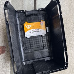 Dog kennel / Crate - New 