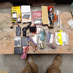 PRICE REDUCED !!Complete Deluxe Viper Car Alarm And Remote Start  Kit