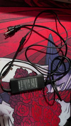 Replacement AC Laptop Power Adapter